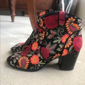 Crown Vintage Embroidered Heeled Booties!